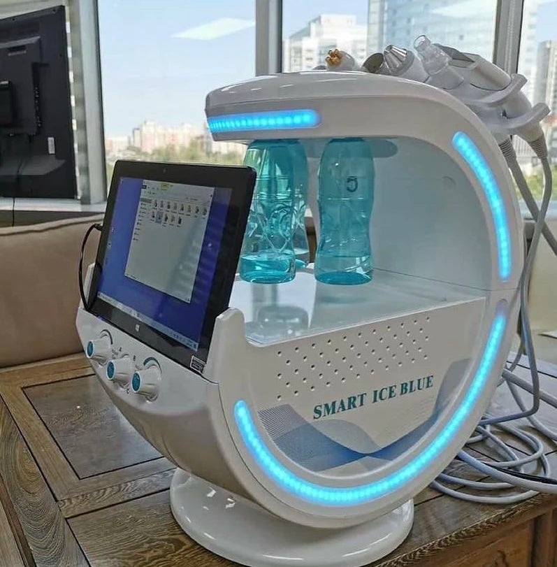 Aaccessory 7 handles 7 IN 1 Hydro facial machine Ultrasonic Skin Analyzer Skin Rejuvenation Dermabrasion Oxygen Facial Machine